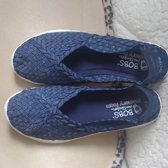 NIB BOBS from Skechers Women's 7.5 Blue Memory Foam Espadrille Wedge Slip On - Picture 6 of 12